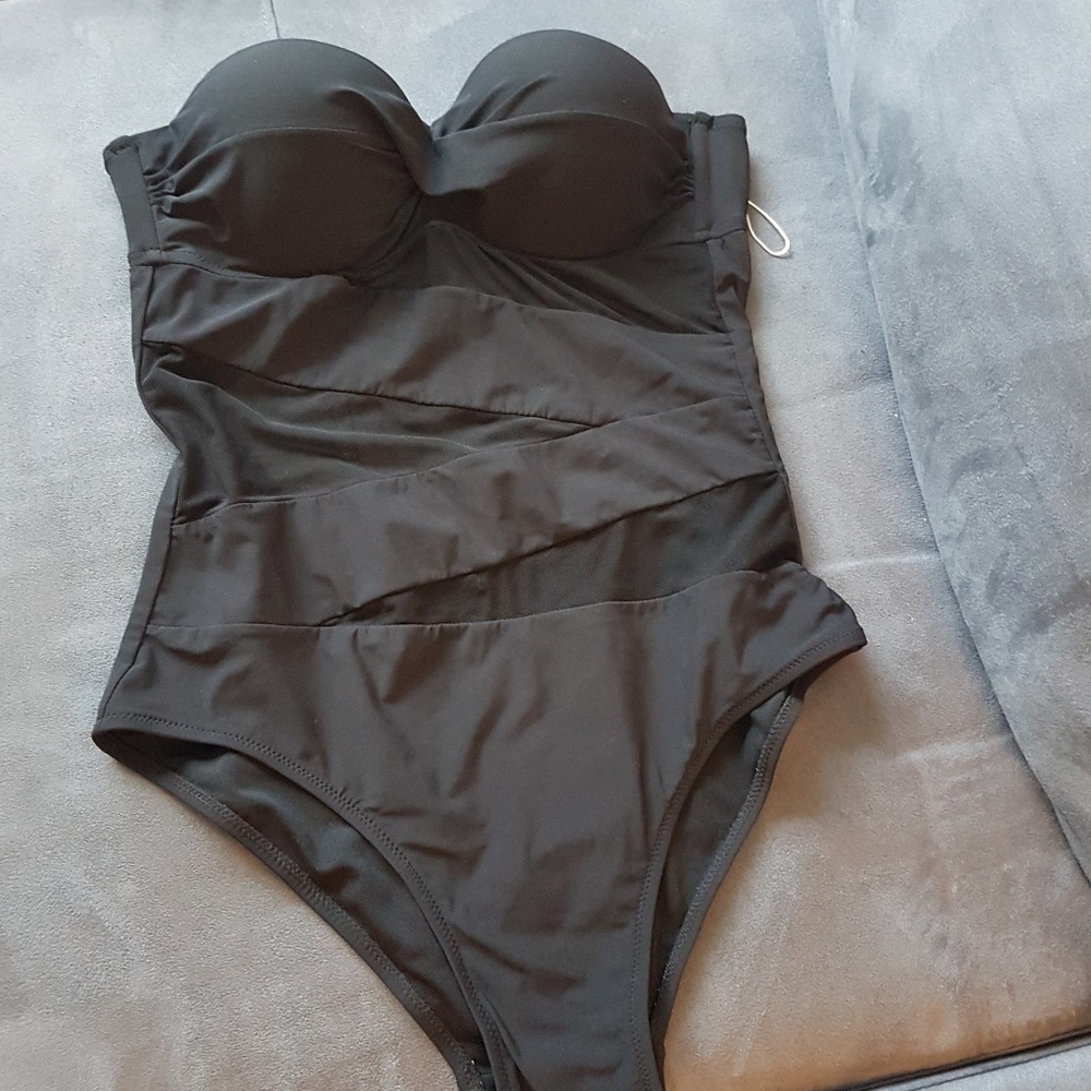 Bundles of swimsuit.. 3pcs